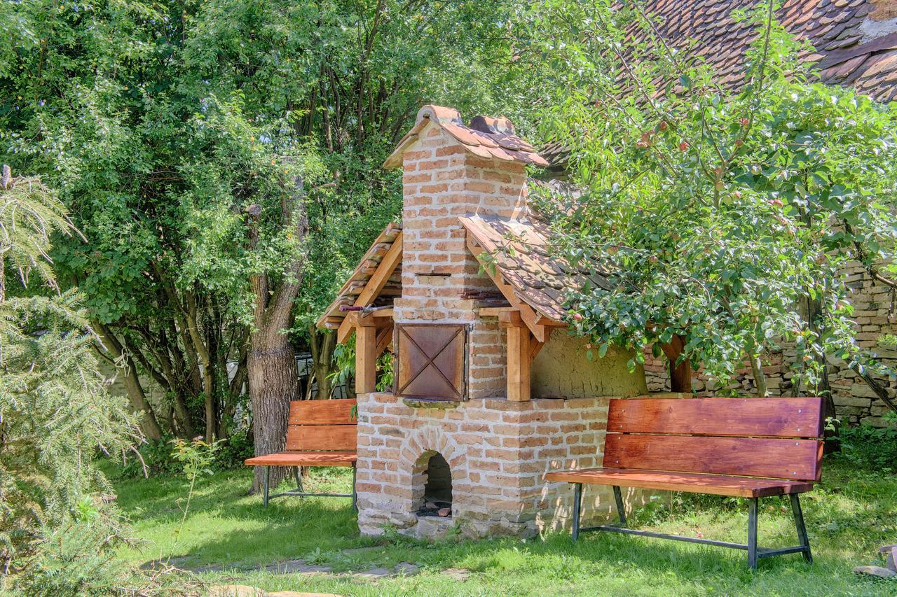 Dominic Boutique - Atelier Guest House Cloasterf Екстериор снимка
